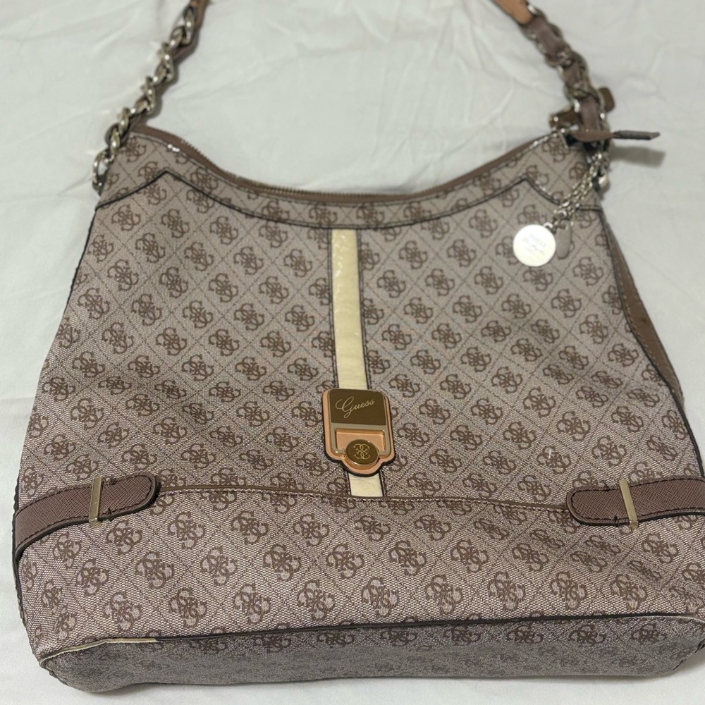 Guess Brown Patterned Shoulder Bag